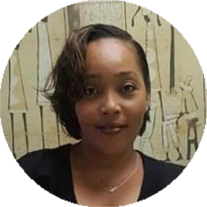 Dr Latoya Lazarus